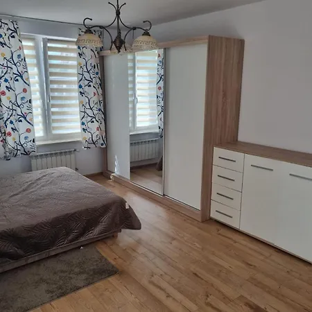Lägenhet Mieszkanie Nad Pisa *
